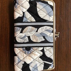 Vera Bradley wallet